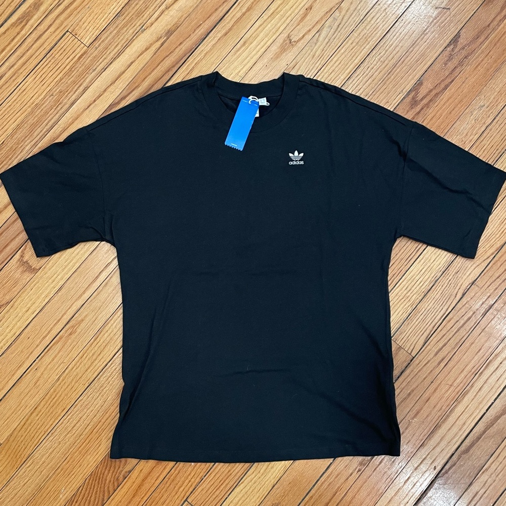 Adidas tshirt dress size small